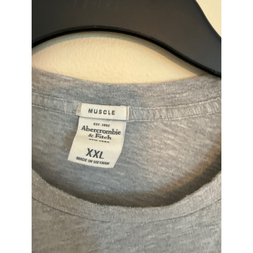 Abercrombie & Fitch Mens Muscle Fit Graphic T-Shirt Grey Blue EST 1892 XXL - Picture 3 of 7
